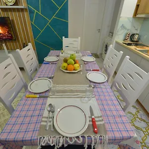 Denis Comfort Apartment