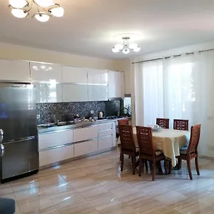 Apartment Center, Shkoder